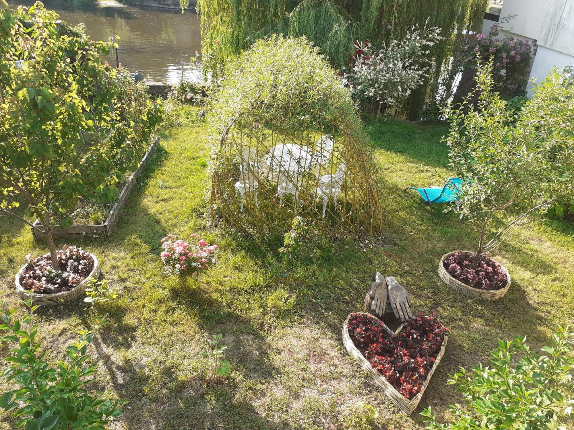 Le Refuge Des Alpes Mancelles Apartment Fresnay-sur-Sarthe Екстериор снимка