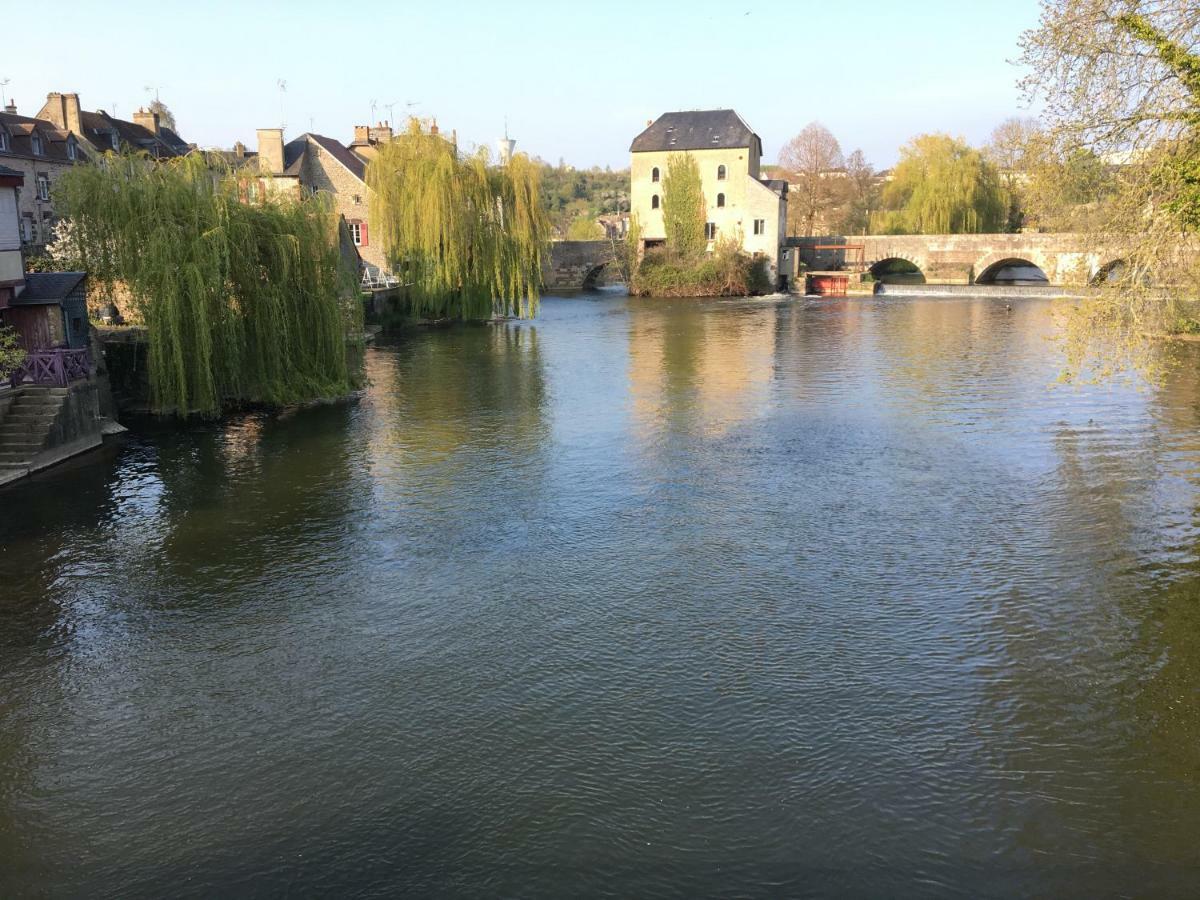 Le Refuge Des Alpes Mancelles Apartment Fresnay-sur-Sarthe Екстериор снимка