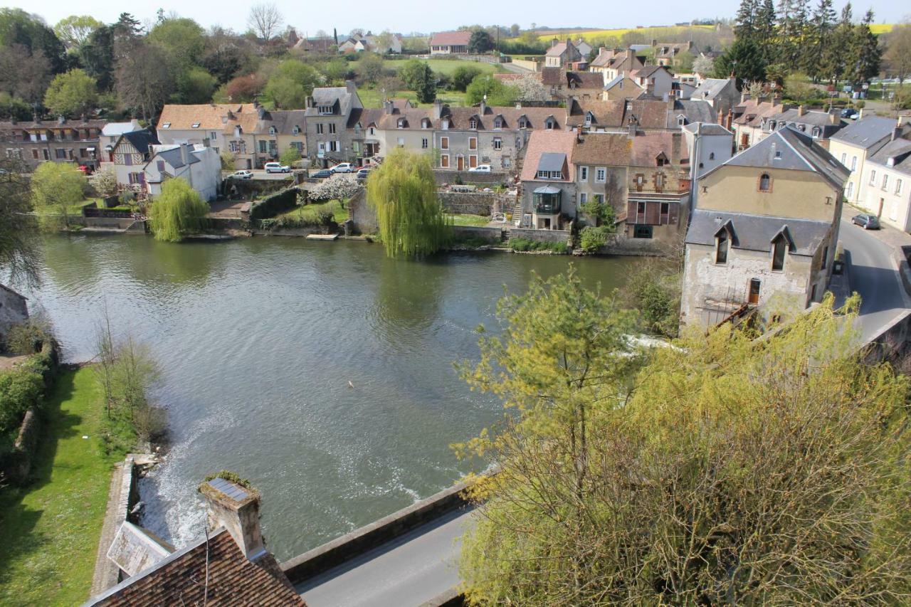 Le Refuge Des Alpes Mancelles Apartment Fresnay-sur-Sarthe Екстериор снимка